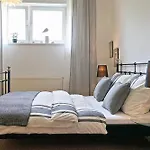 Auf Den Hoefen 03 公寓 *
